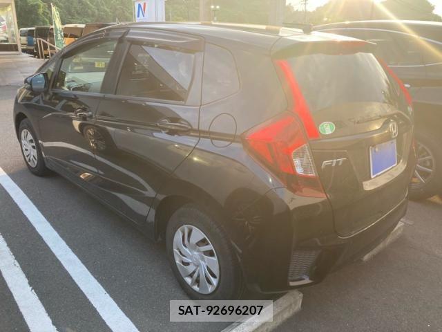 Honda FIT 2014-03 8145812-4