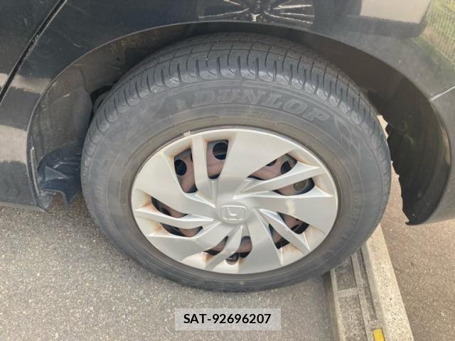 Honda FIT 2014-03 8145812-7