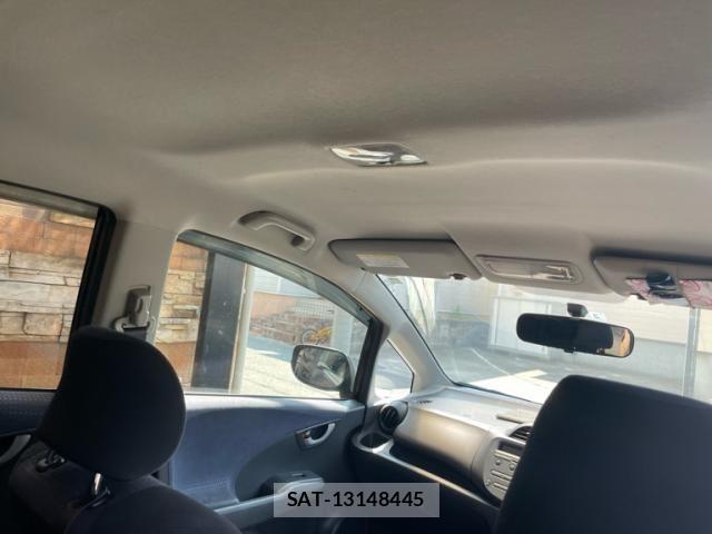 Honda FIT 2008-02 8158443-8