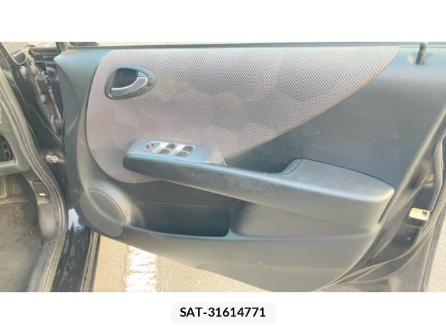 Honda FIT 2007-03 8158441-9