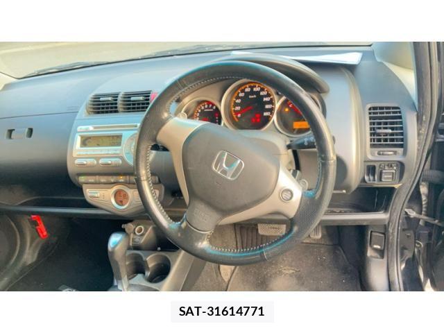 Honda FIT 2007-03 8158441-13