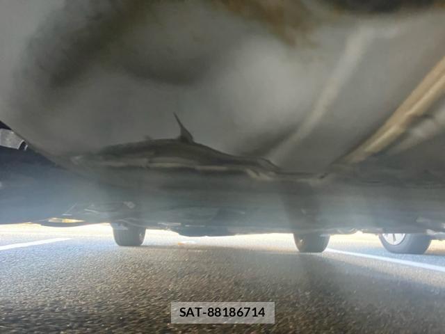 Honda FIT 2014-08 8158431-9