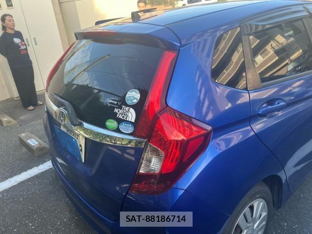 Honda FIT 2014-08 8158431-3