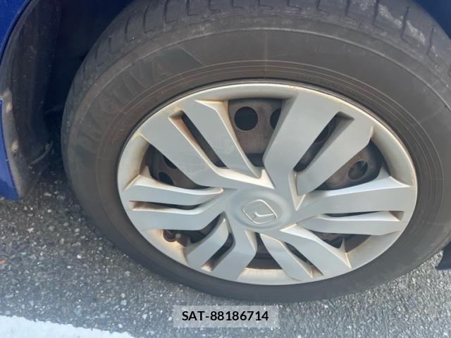 Honda FIT 2014-08 8158431-7