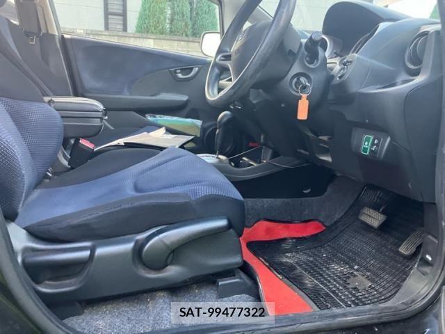 Honda FIT 2011-02 8158442-14