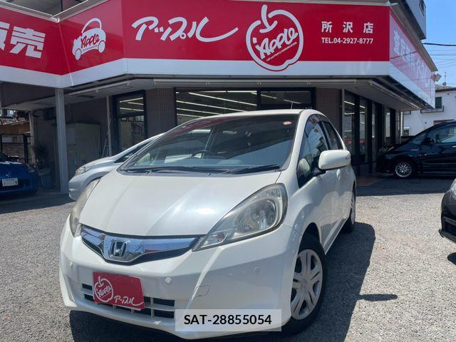 Honda FIT 2012-07 8158433-0