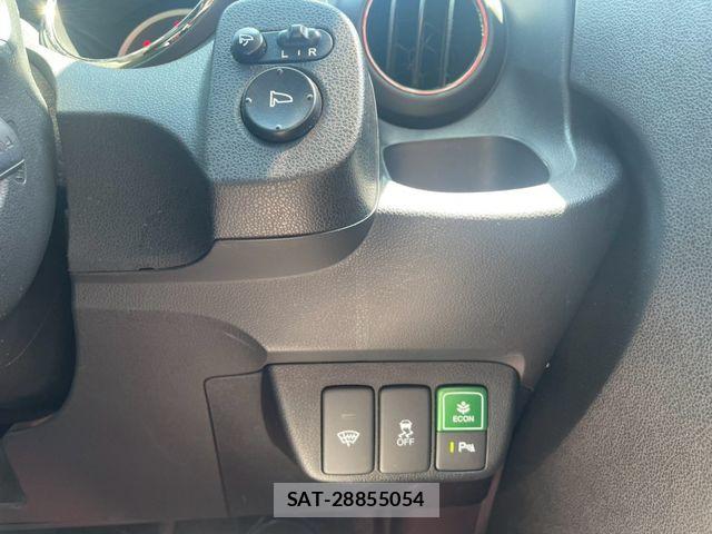 Honda FIT 2012-07 8158433-11