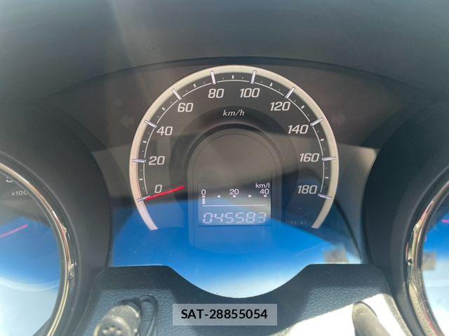 Honda FIT 2012-07 8158433-3