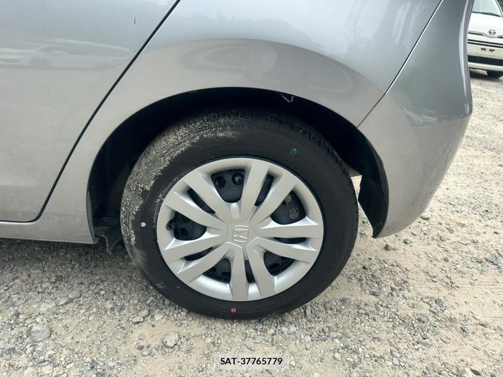 Honda FIT 2021 7044773-30