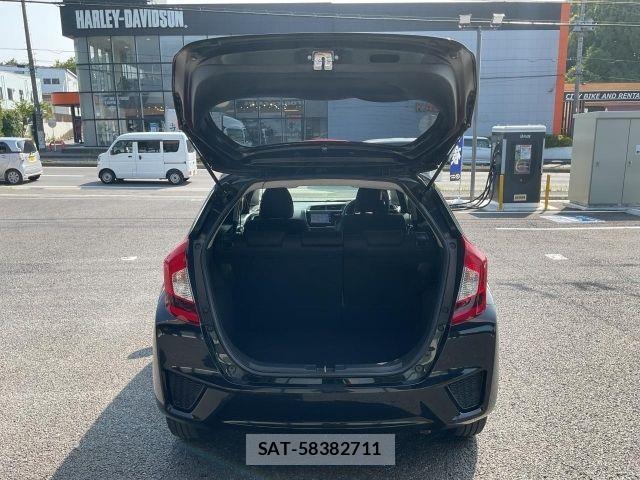 Honda FIT 2015-11 8207511-12
