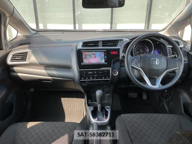 Honda FIT 2015-11 8207511-1