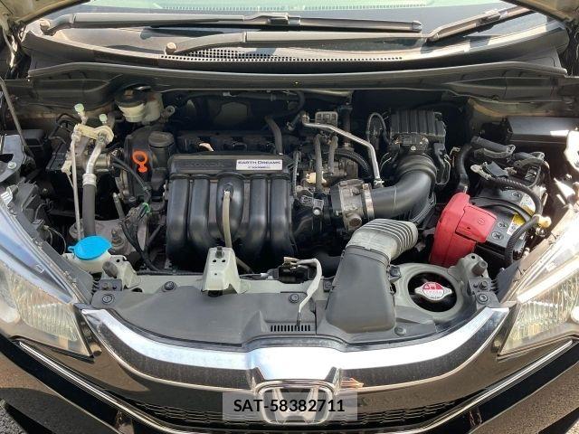 Honda FIT 2015-11 8207511-22
