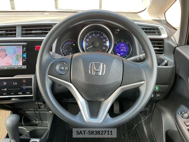 Honda FIT 2015-11 8207511-4