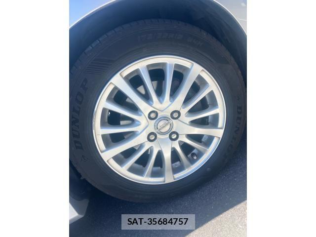 Honda FIT 2009-10 8207517-6