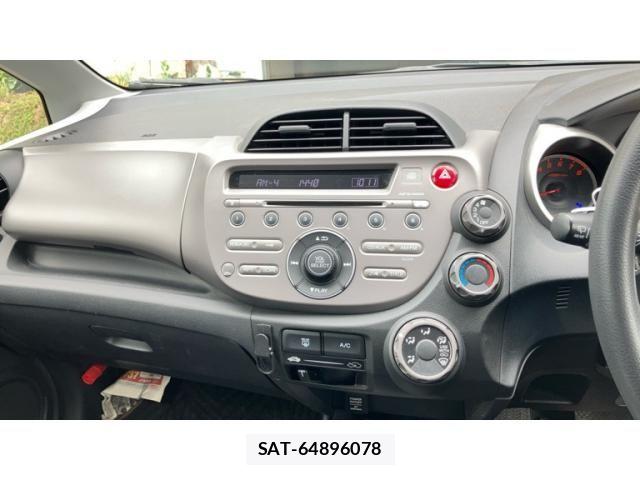 Honda FIT 2010-04 8207520-11