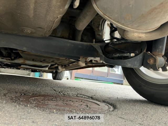 Honda FIT 2010-04 8207520-14