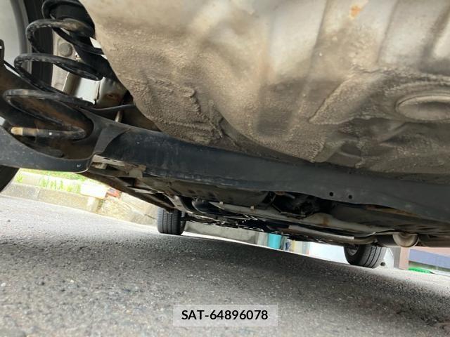 Honda FIT 2010-04 8207520-15