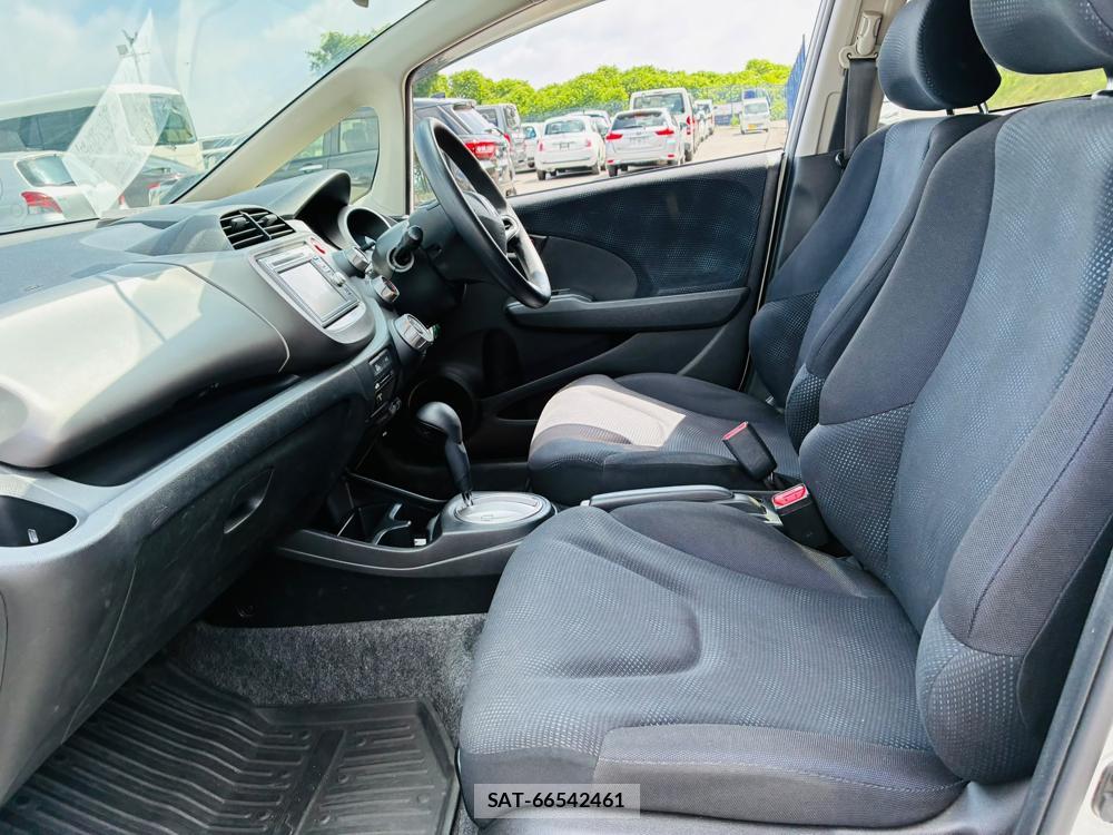 Honda FIT 2012-09 7999442-10
