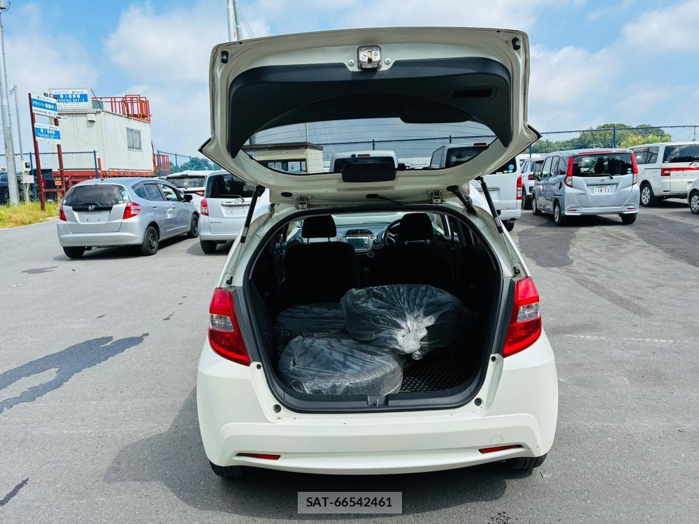 Honda FIT 2012-09 7999442-26