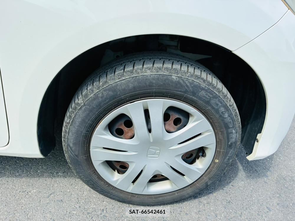 Honda FIT 2012-09 7999442-28