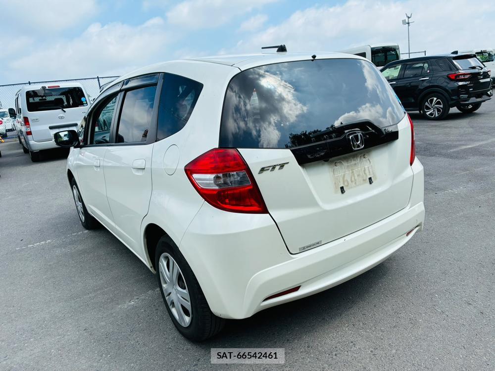 Honda FIT 2012-09 7999442-2