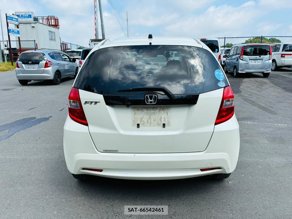 Honda FIT 2012-09 7999442-3