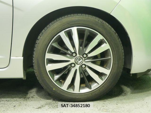 Honda FIT 2015-10 8207508-26