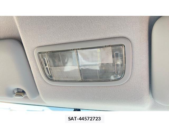 Honda FIT 2009-12 8207515-23