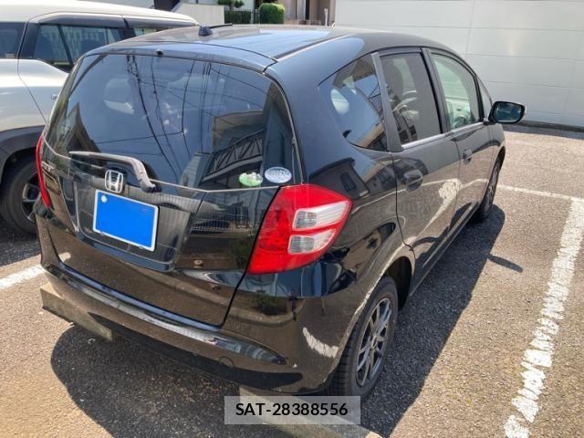 Honda FIT 2009-10 8207521-9