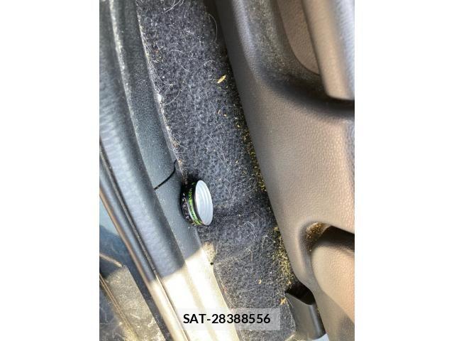 Honda FIT 2009-10 8207521-15