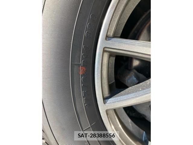 Honda FIT 2009-10 8207521-6