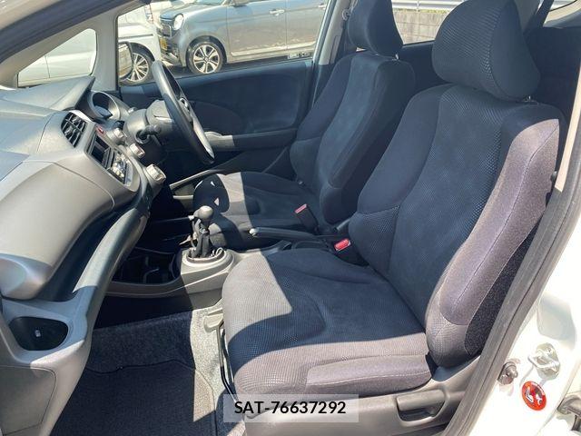 Honda FIT 2013-02 8207513-16