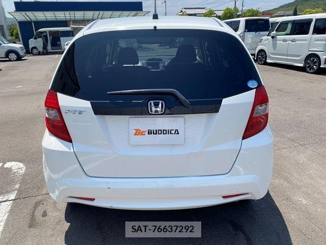 Honda FIT 2013-02 8207513-7