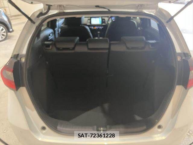 Honda FIT 2020-05 8207506-12