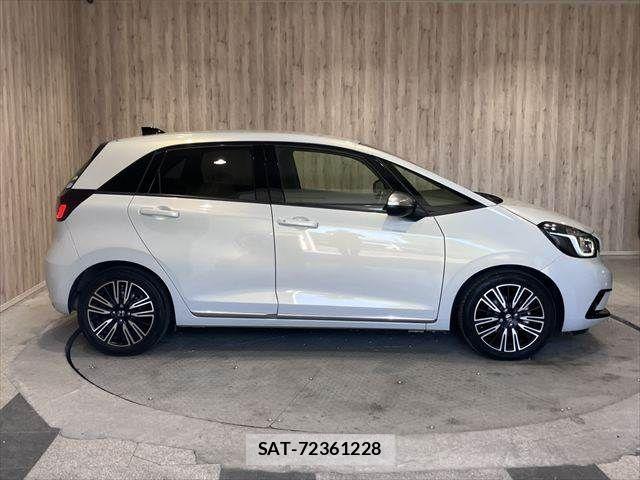 Honda FIT 2020-05 8207506-21