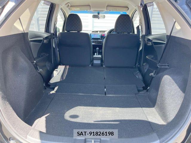 Honda FIT 2014-03 8207510-9