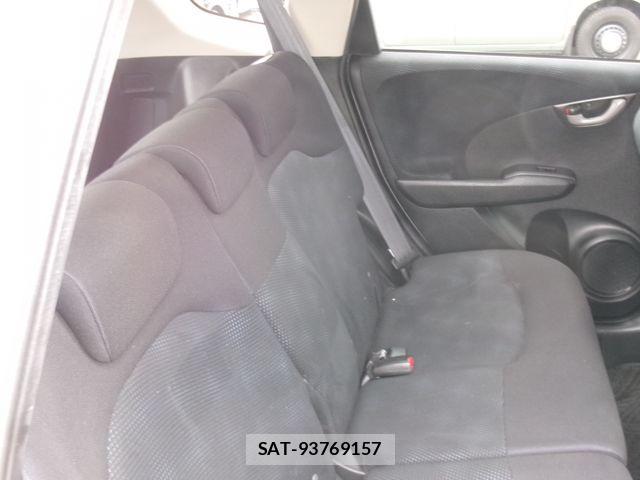 Honda FIT 2012-08 8207514-17