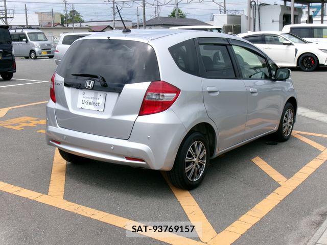 Honda FIT 2012-08 8207514-4