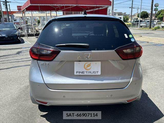 Honda FIT 2021-02 8207507-17