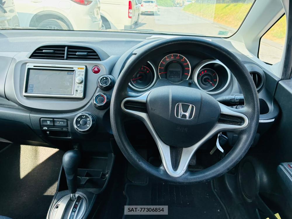 Honda FIT 2009-05 8150198-13