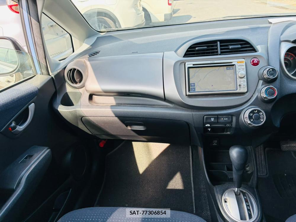 Honda FIT 2009-05 8150198-17