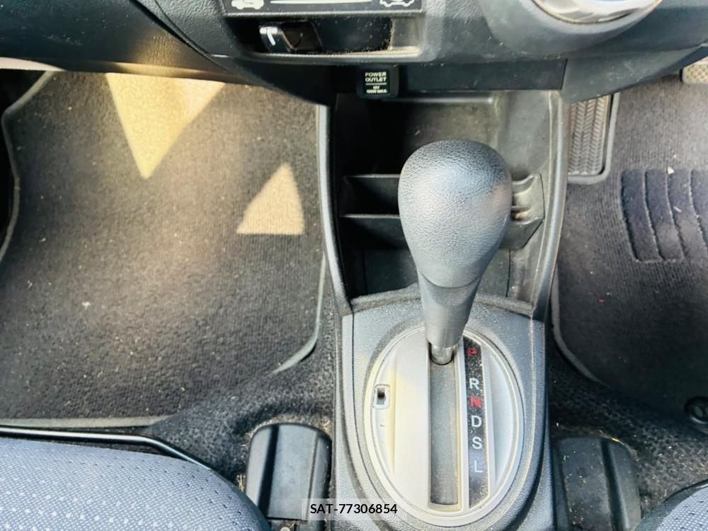Honda FIT 2009-05 8150198-19