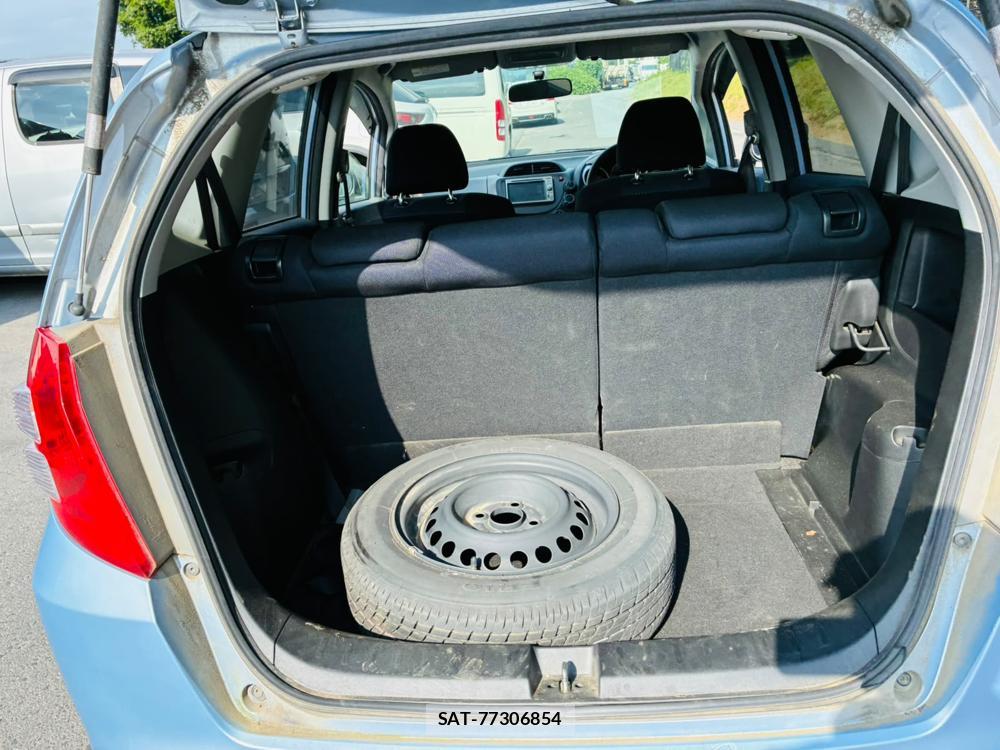 Honda FIT 2009-05 8150198-25