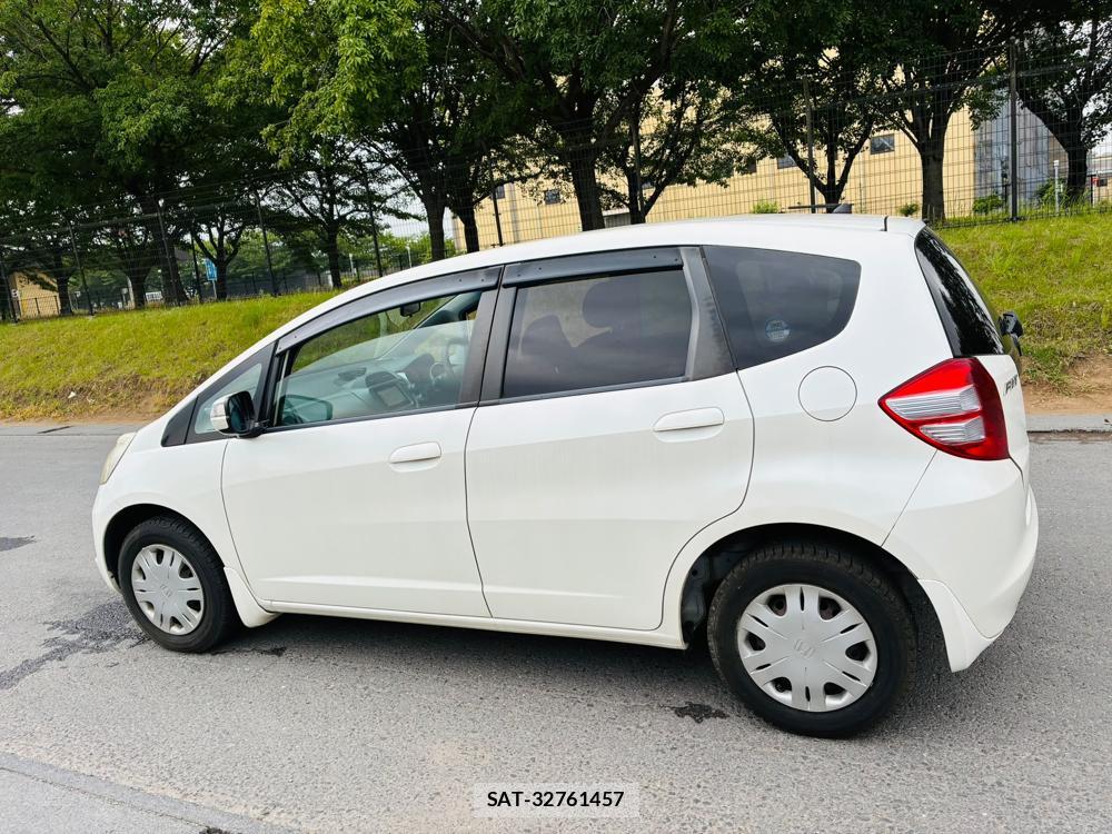 Honda FIT 2008-07 8068536-1