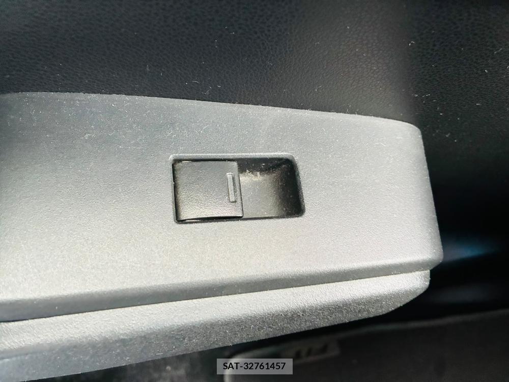 Honda FIT 2008-07 8068536-23