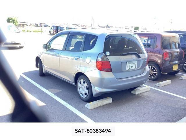 Honda FIT 2006-03 8230003-1