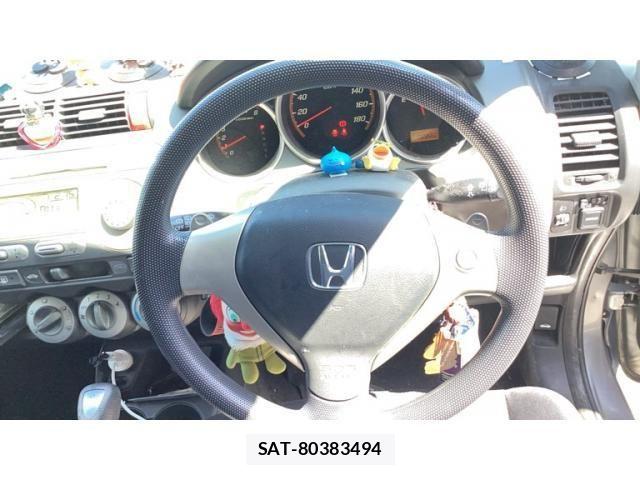 Honda FIT 2006-03 8230003-8