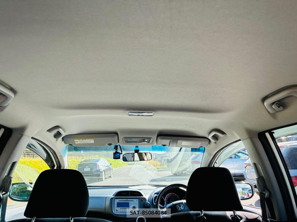Honda FIT 2008-10 8199624-24