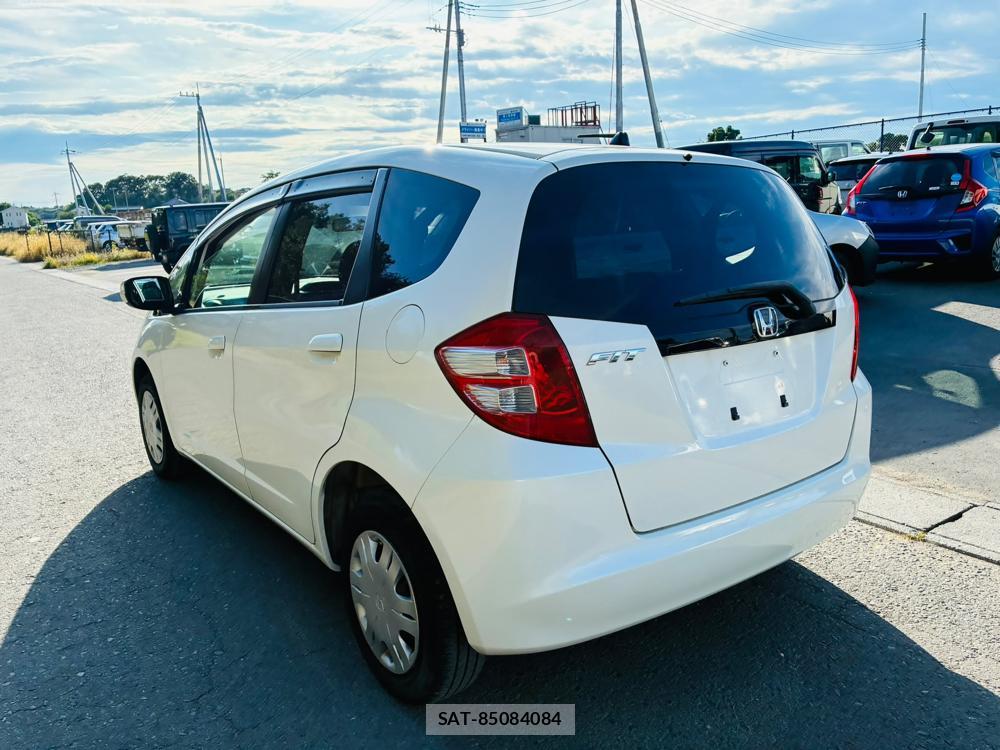 Honda FIT 2008-10 8199624-2
