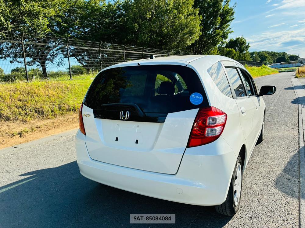Honda FIT 2008-10 8199624-4